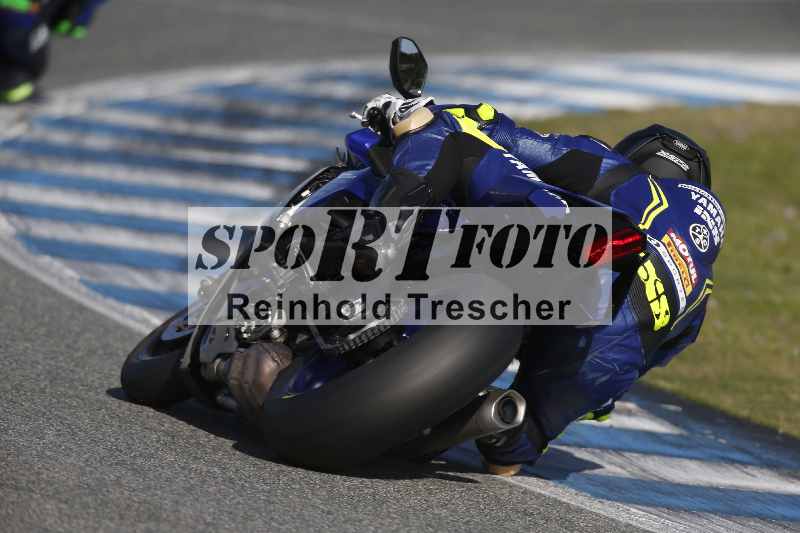 /Archiv-2024/02 29.01.-02.02.2024 Moto Center Thun Jerez/Gruppe schwarz-black/backside